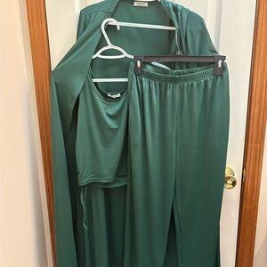 Elegant Green 3 piece Set